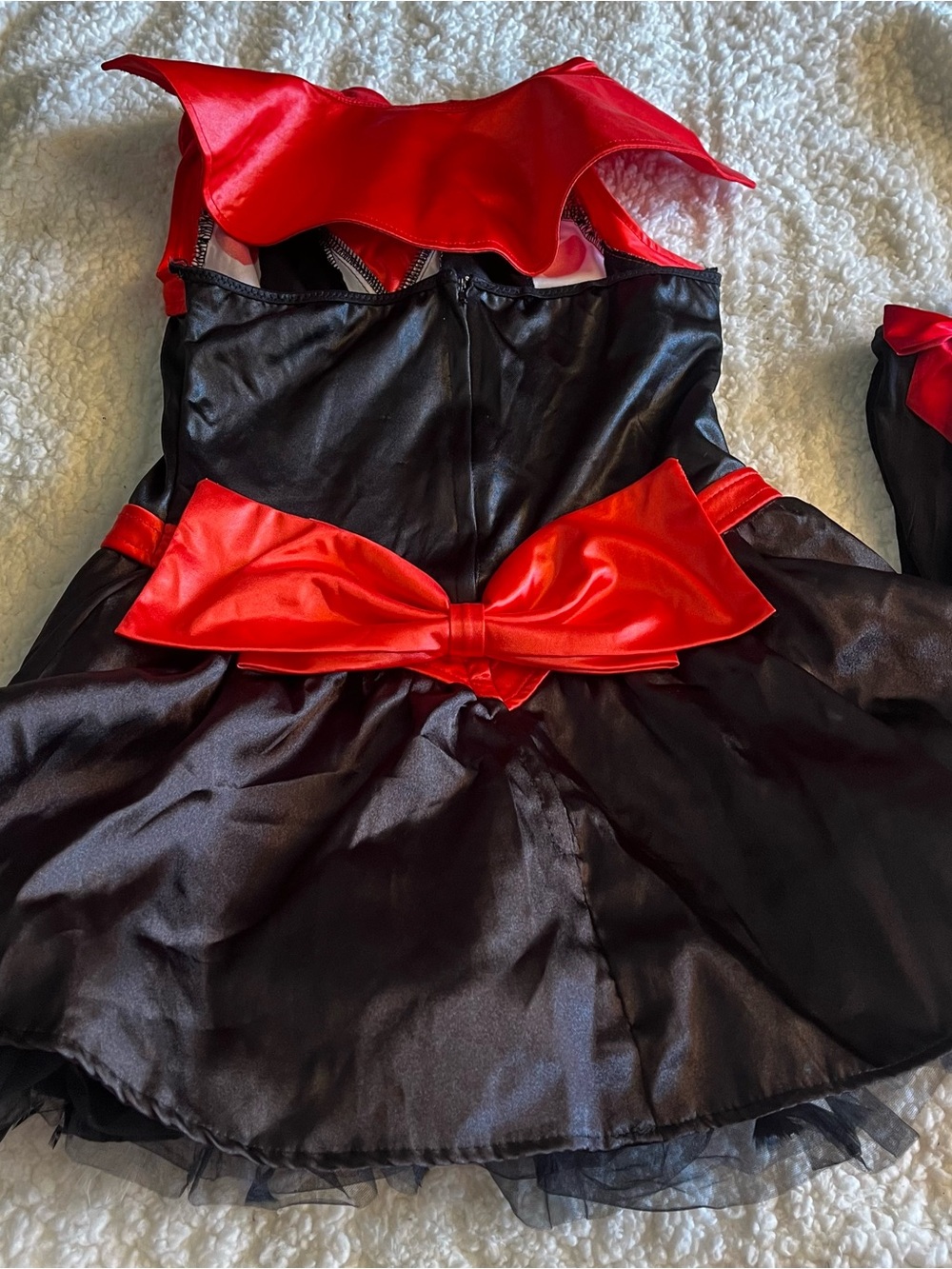Women’s Mad Hatter Costume - Picture 3 of 4